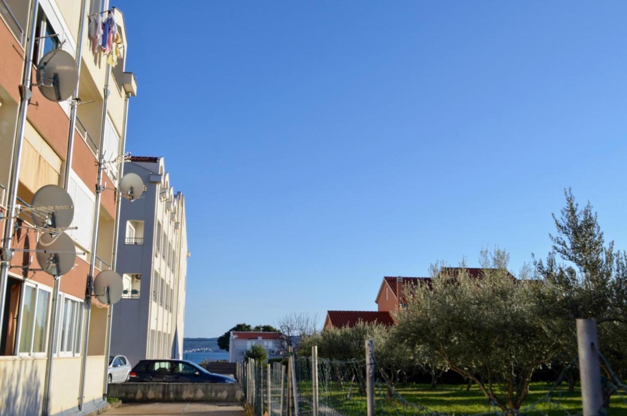 Mihaela Studio Apartmans 150M Near The Beach Kaštela Esterno foto