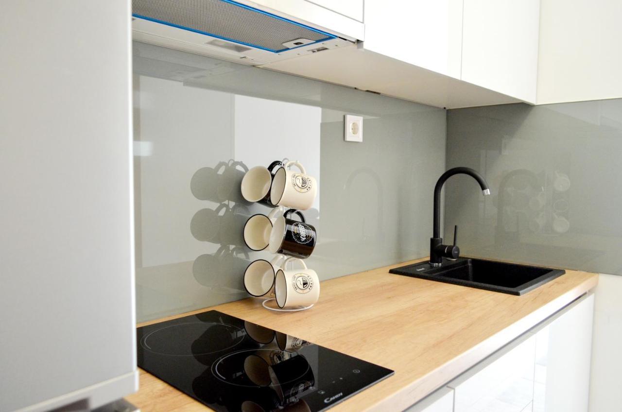 Mihaela Studio Apartmans 150M Near The Beach Kaštela Esterno foto