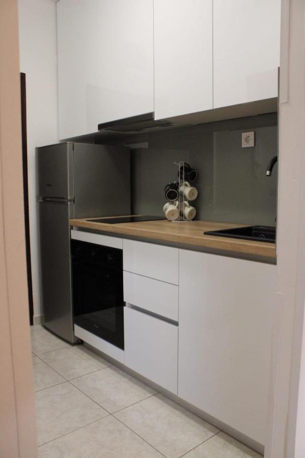 Mihaela Studio Apartmans 150M Near The Beach Kaštela Esterno foto