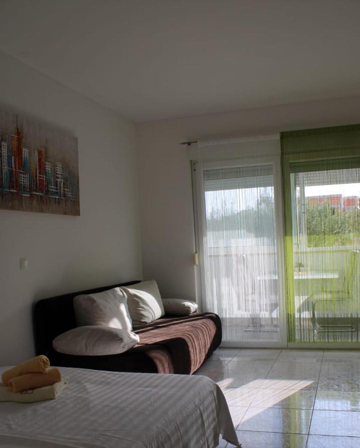 Mihaela Studio Apartmans 150M Near The Beach Kaštela Esterno foto