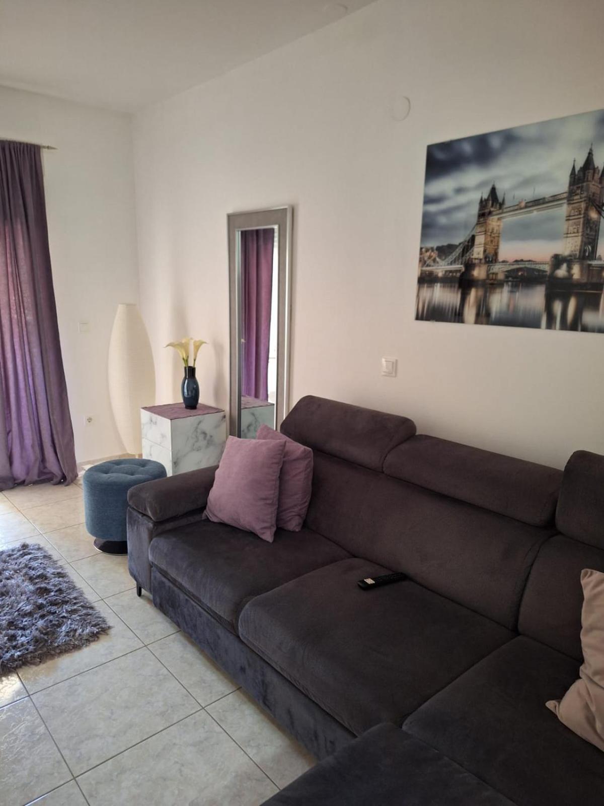 Mihaela Studio Apartmans 150M Near The Beach Kaštela Esterno foto